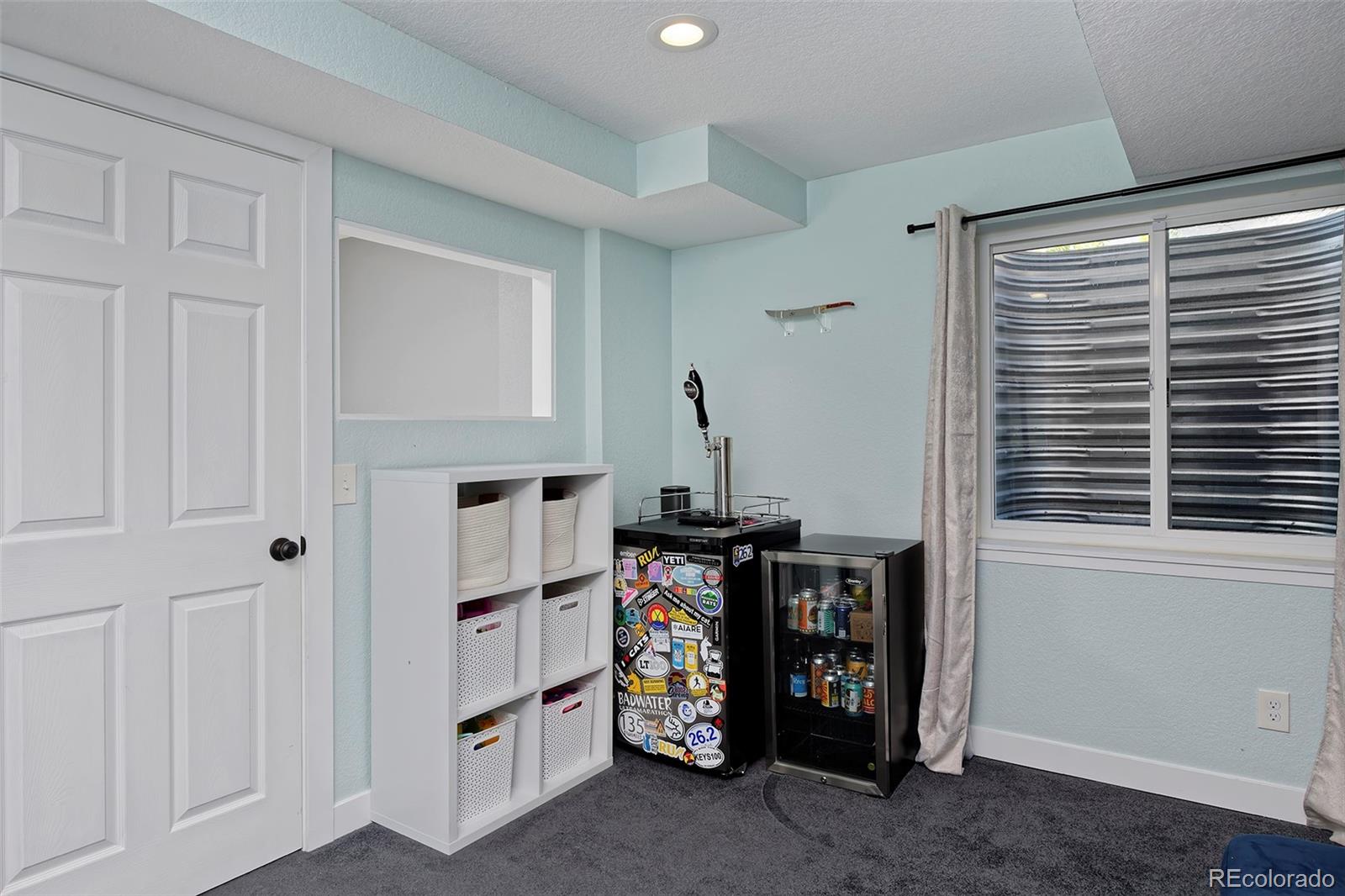MLS Image #40 for 810  trail ridge drive,louisville, Colorado