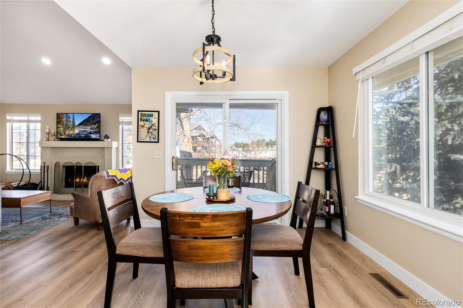 MLS Image #8 for 4010 s rifle way ,aurora, Colorado