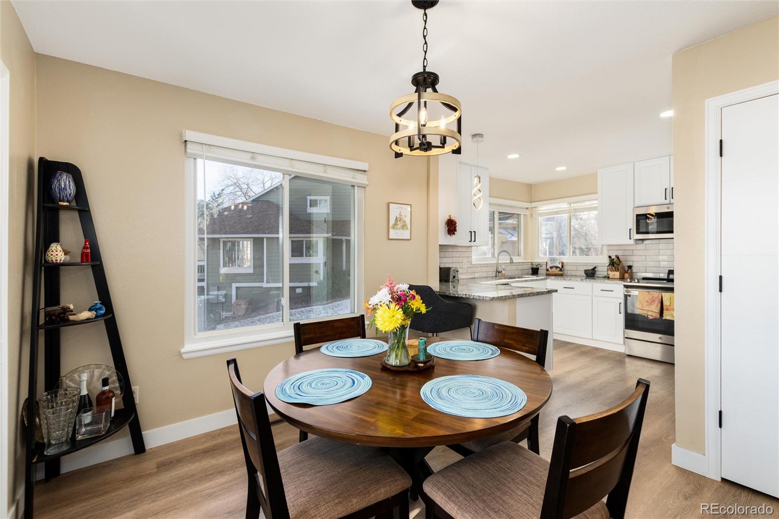 MLS Image #9 for 4010 s rifle way ,aurora, Colorado
