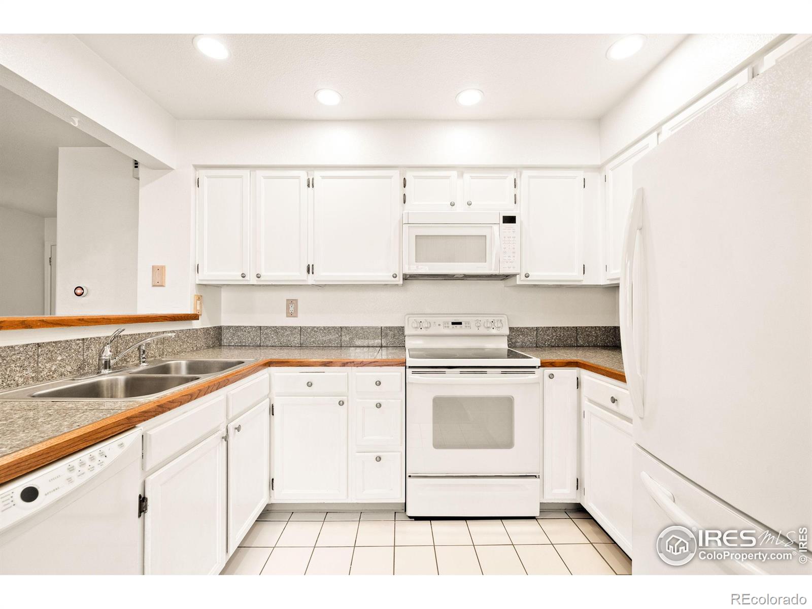 MLS Image #6 for 4819  white rock circle,boulder, Colorado