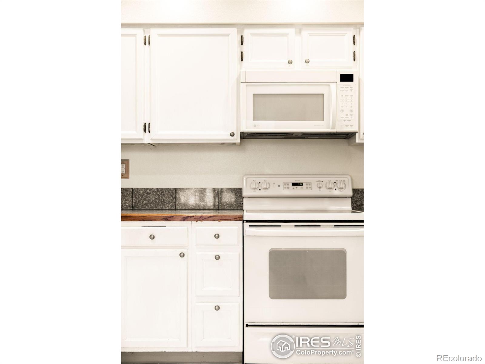 MLS Image #9 for 4819  white rock circle,boulder, Colorado