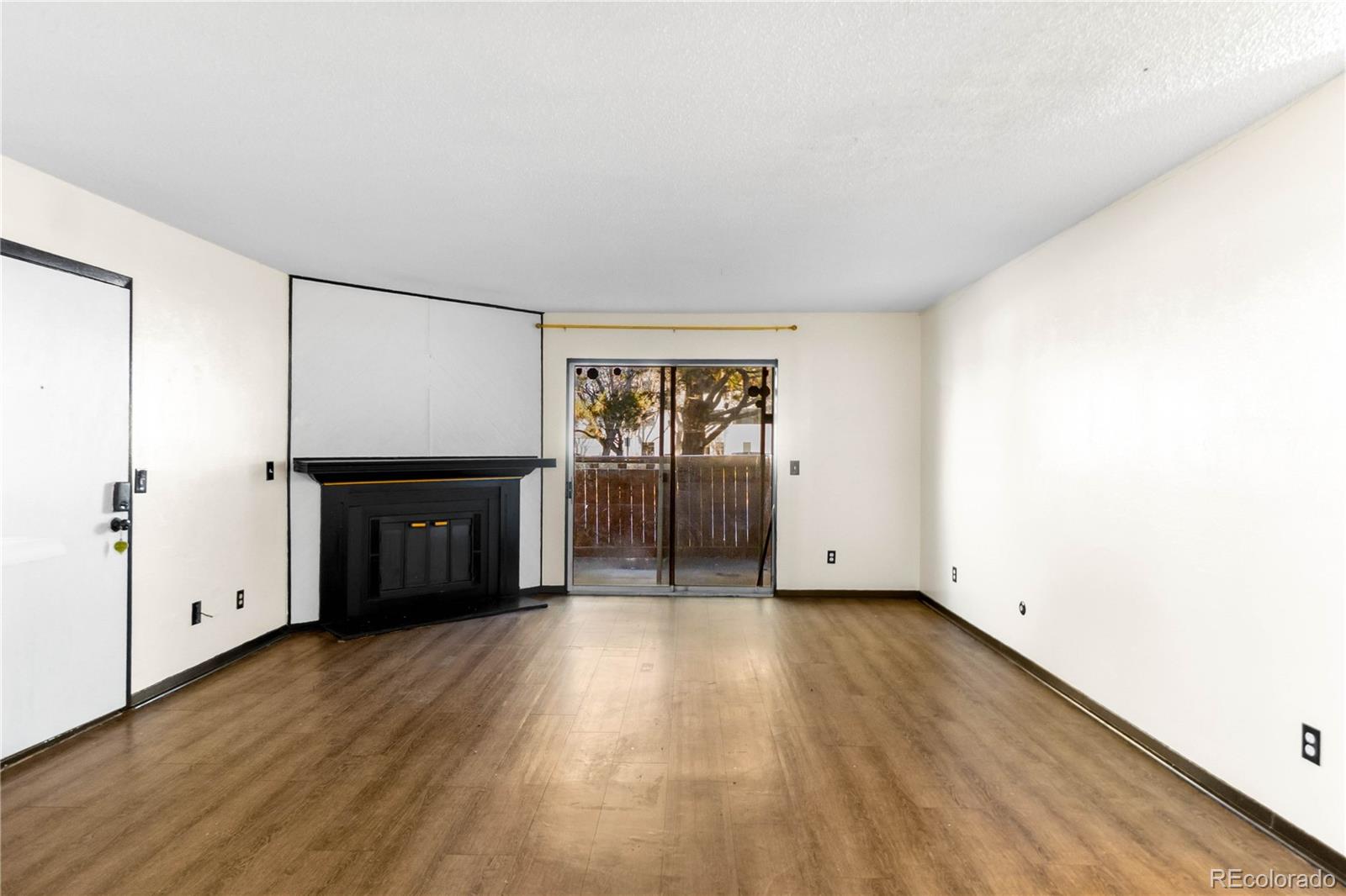 MLS Image #2 for 3344 s ammons street,lakewood, Colorado