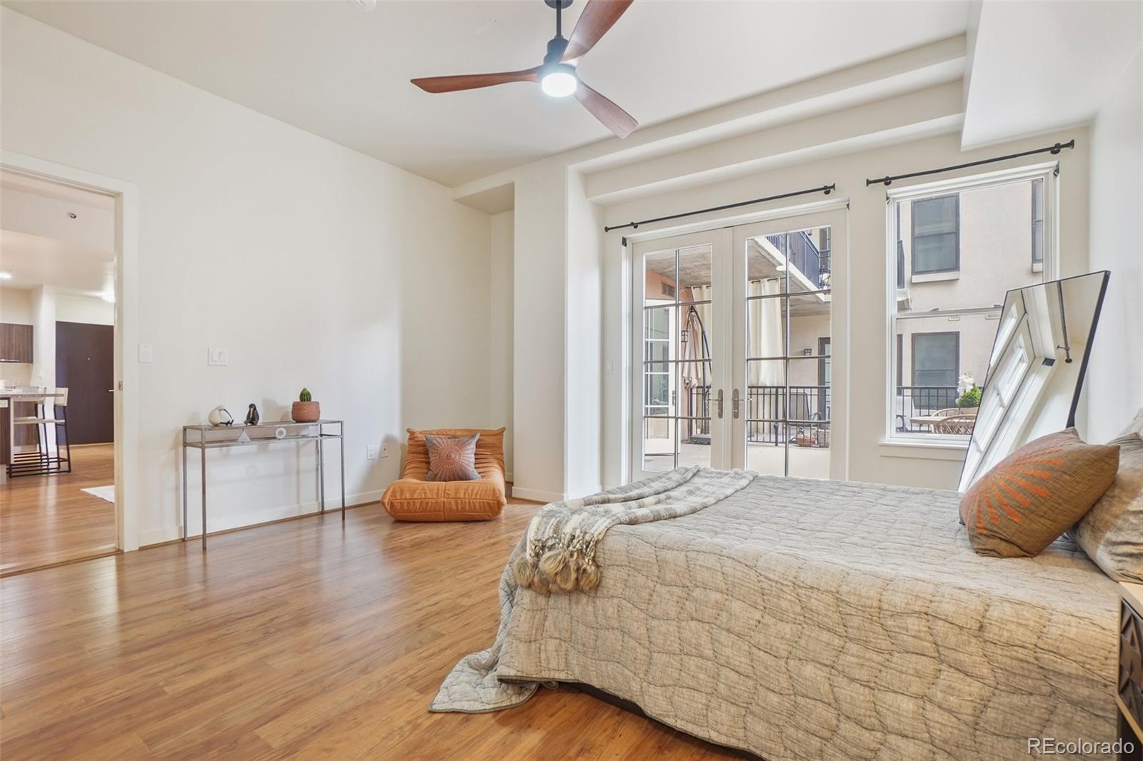MLS Image #14 for 410  acoma street 206,denver, Colorado