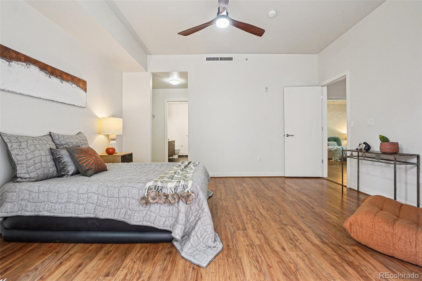 MLS Image #15 for 410  acoma street 206,denver, Colorado