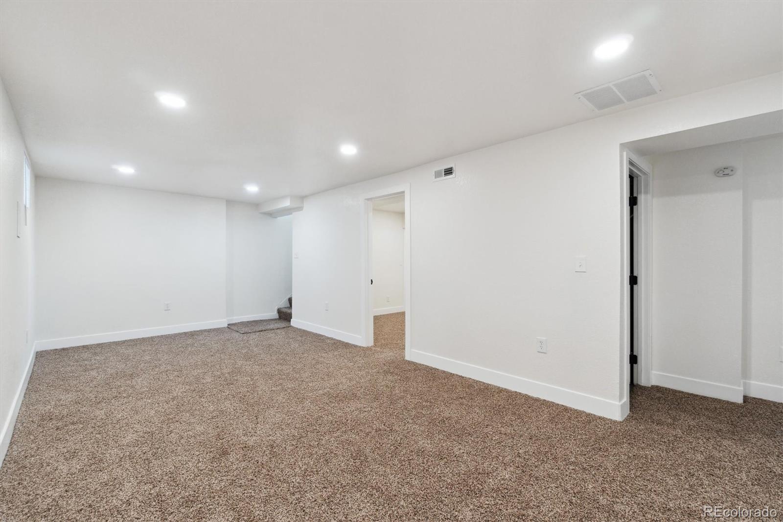 MLS Image #22 for 2840  cottonwood drive,denver, Colorado
