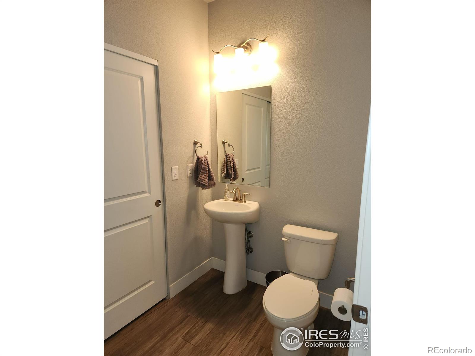 MLS Image #7 for 6340  orchard park drive,greeley, Colorado