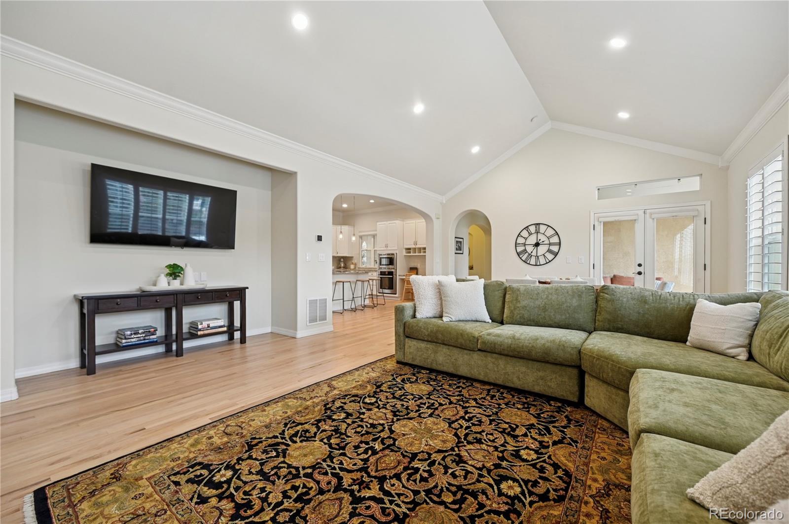MLS Image #22 for 3020  hollycrest drive,colorado springs, Colorado