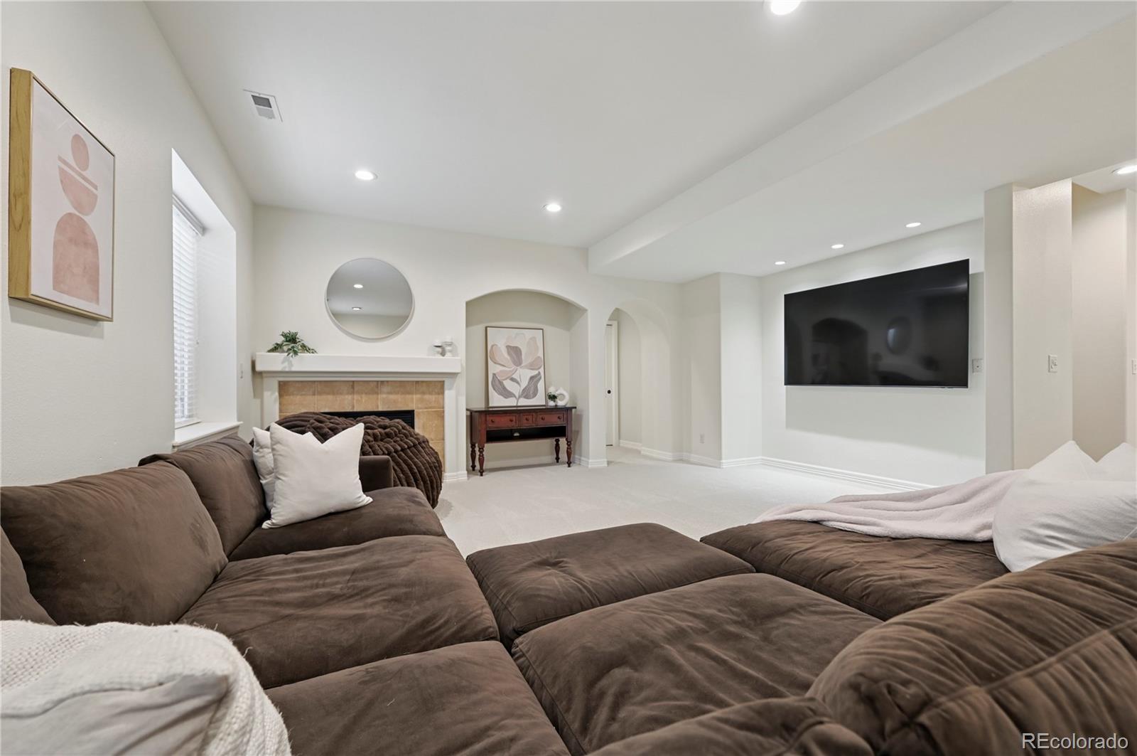 MLS Image #32 for 3020  hollycrest drive,colorado springs, Colorado