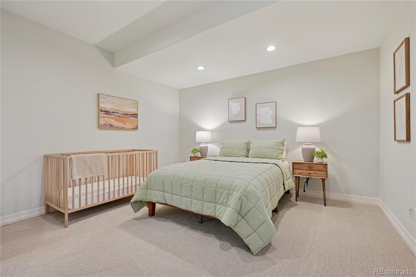 MLS Image #37 for 3020  hollycrest drive,colorado springs, Colorado