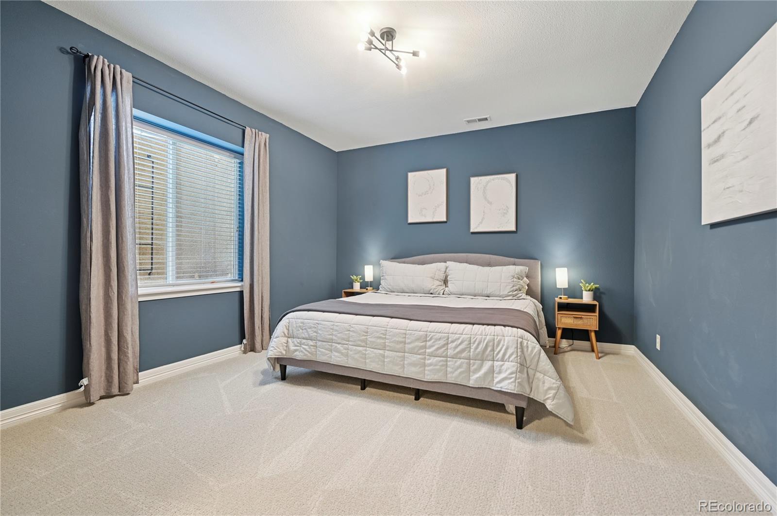 MLS Image #38 for 3020  hollycrest drive,colorado springs, Colorado