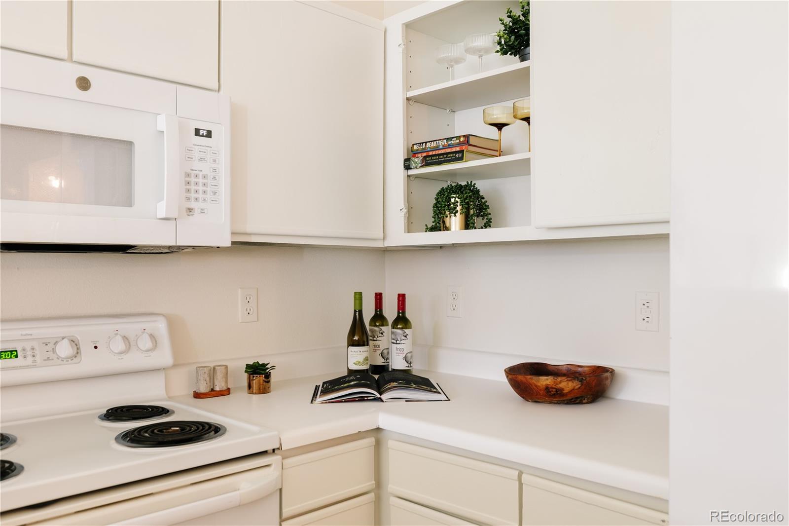 MLS Image #12 for 8500 e jefferson avenue,denver, Colorado