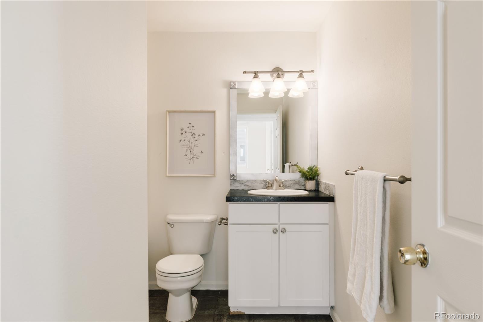 MLS Image #15 for 8500 e jefferson avenue,denver, Colorado