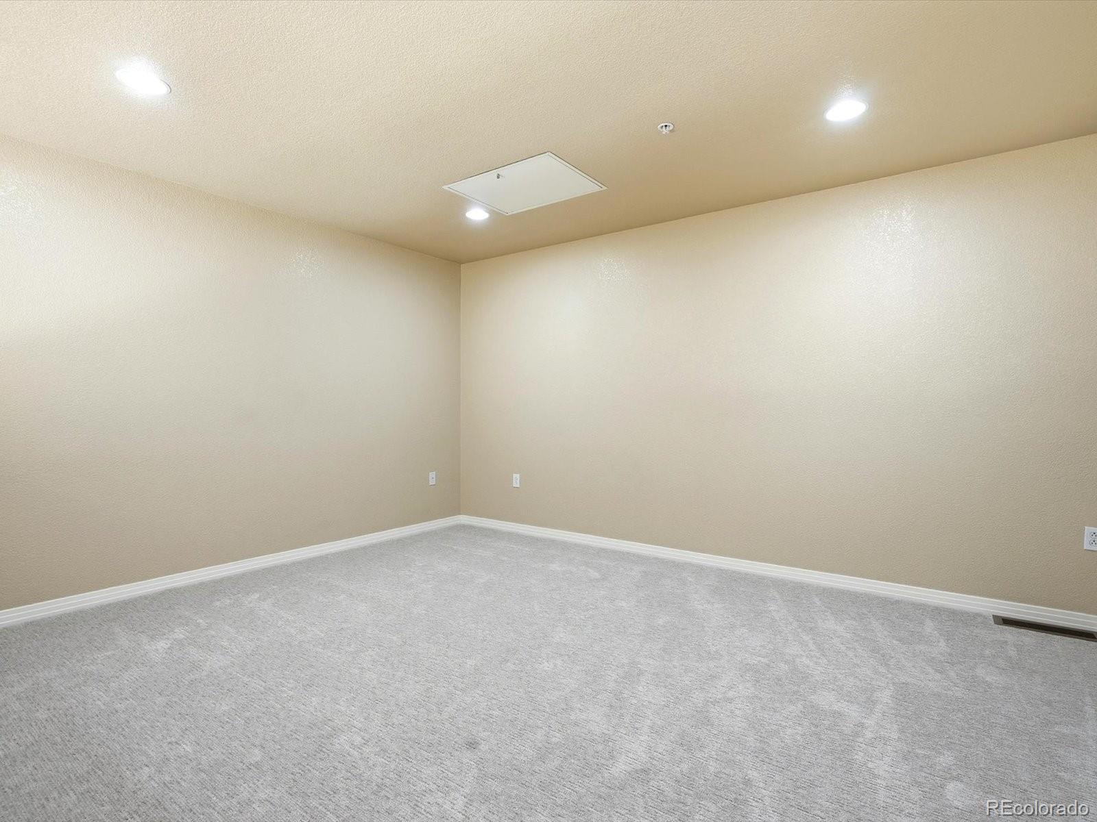 MLS Image #17 for 9585  pearl circle 203,parker, Colorado