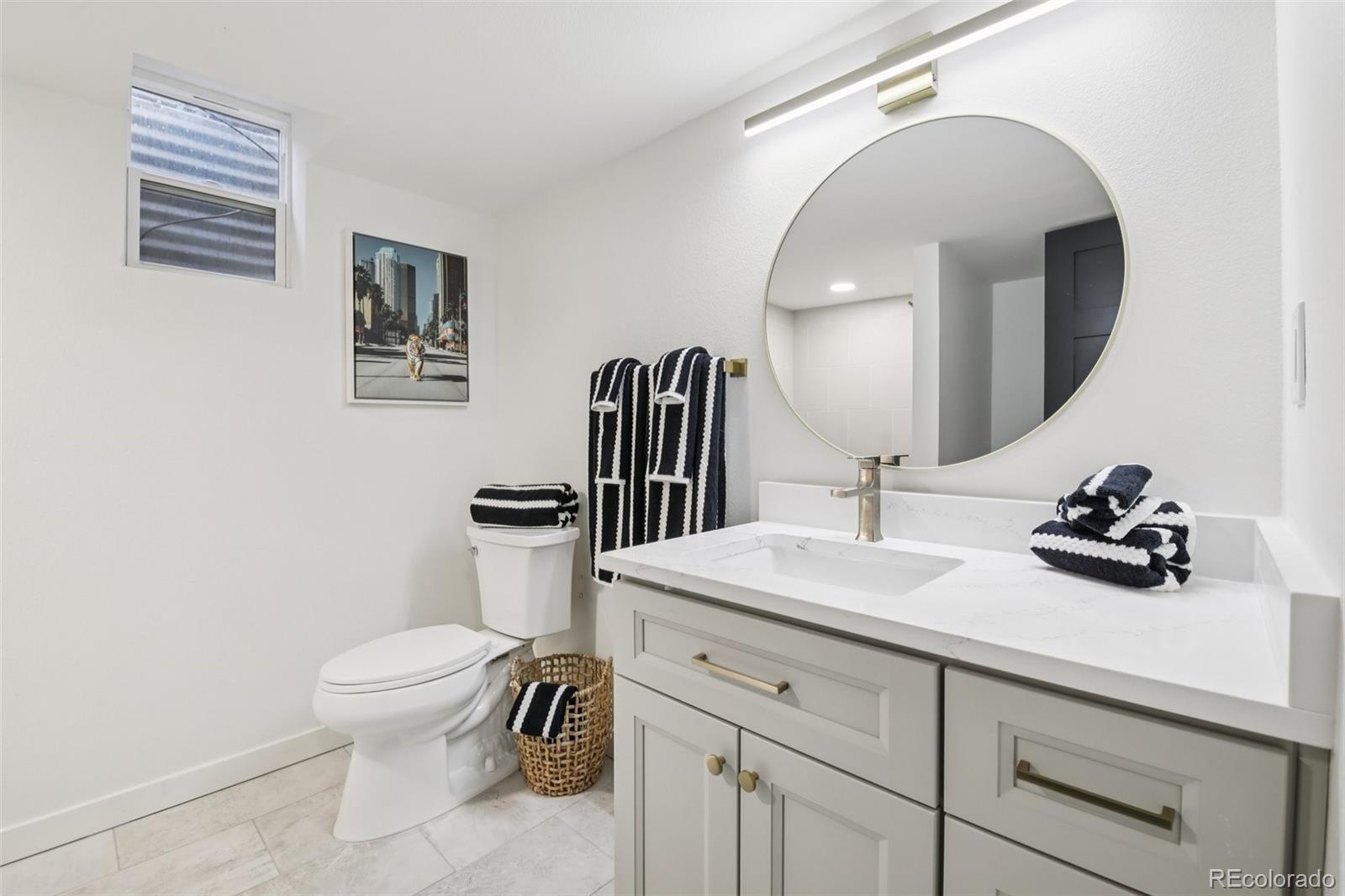 MLS Image #32 for 3005 s race street,denver, Colorado