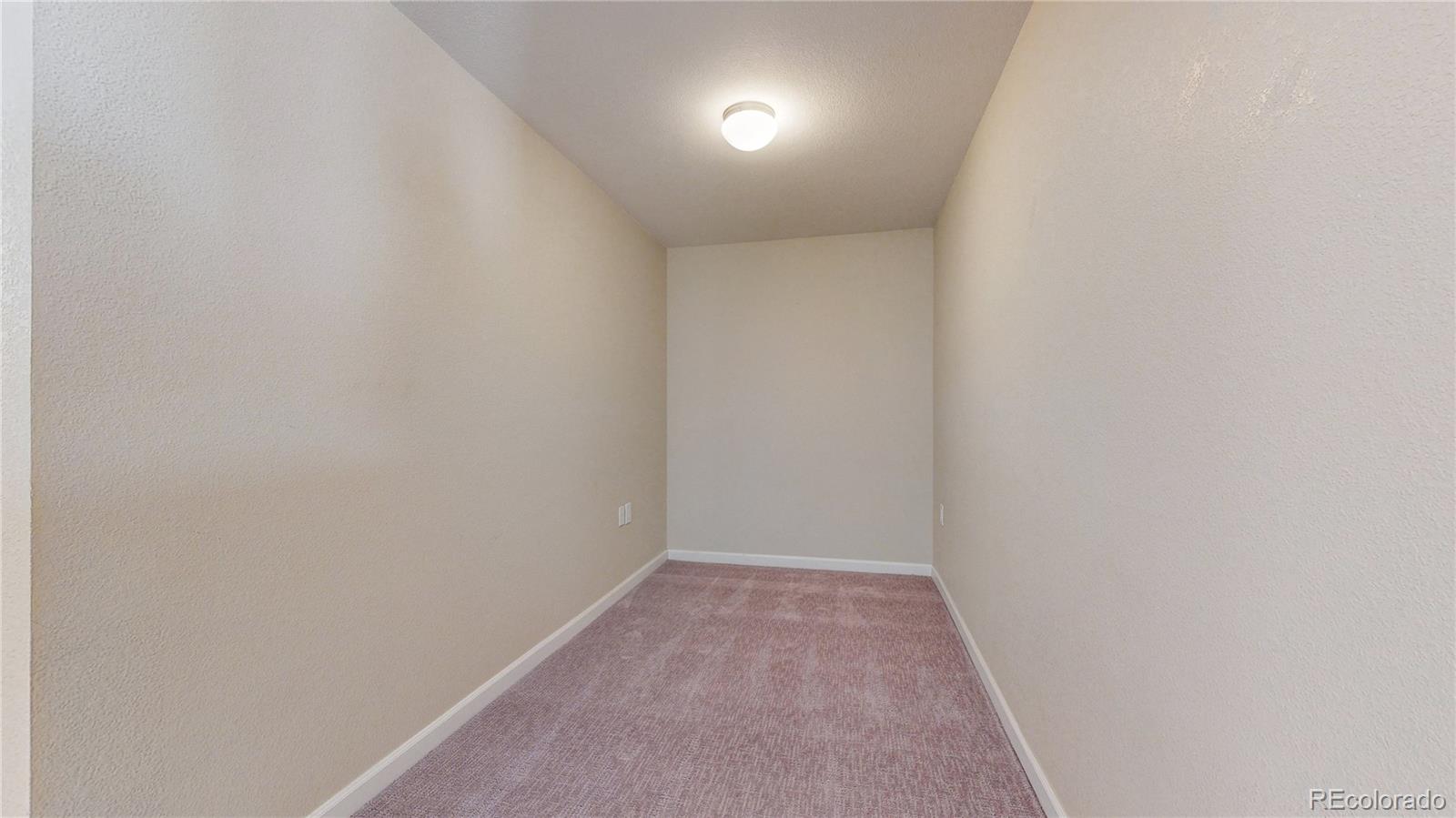 MLS Image #23 for 8185 e lowry boulevard,denver, Colorado