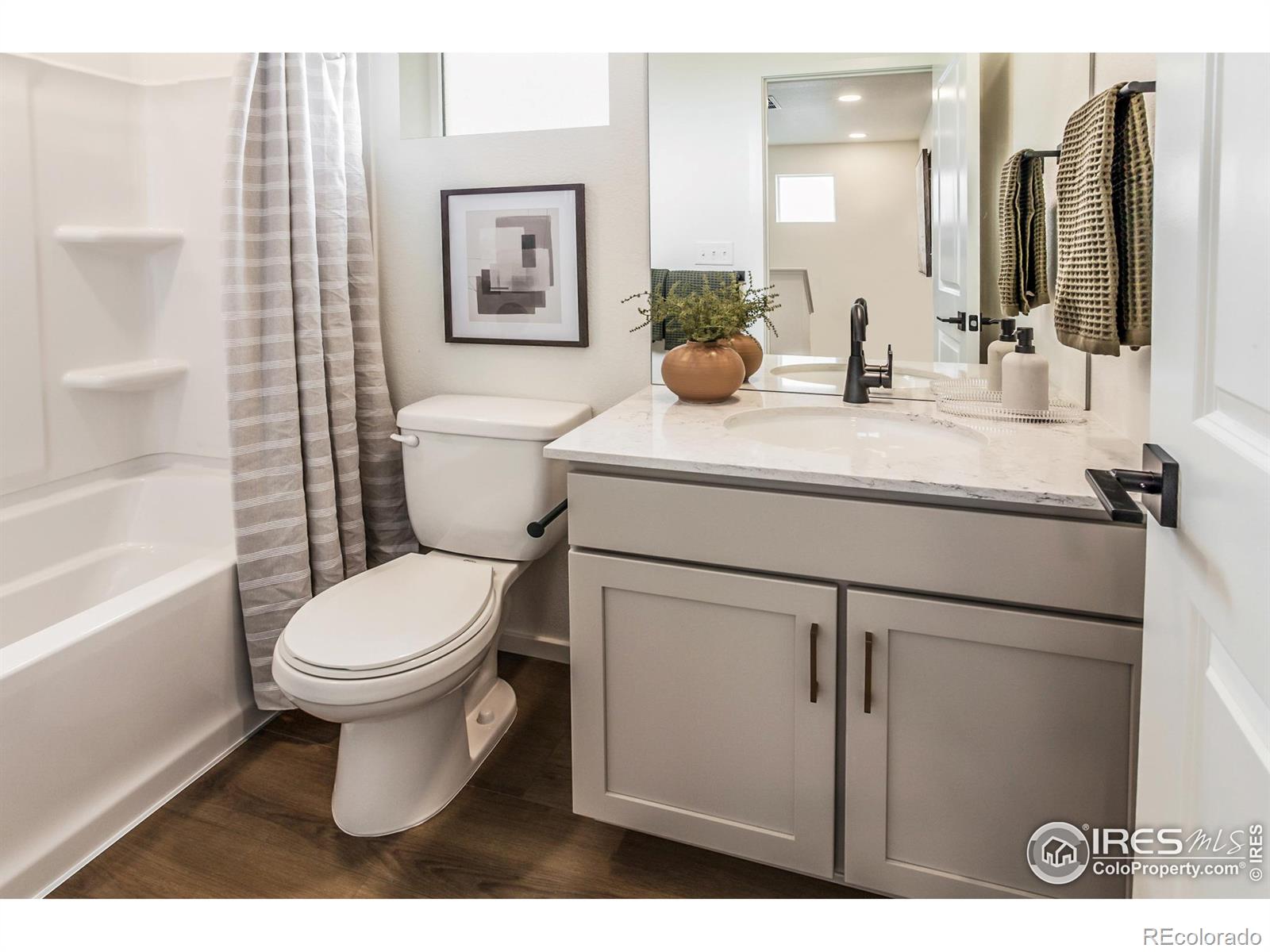 MLS Image #25 for 943  trumpet lane,windsor, Colorado