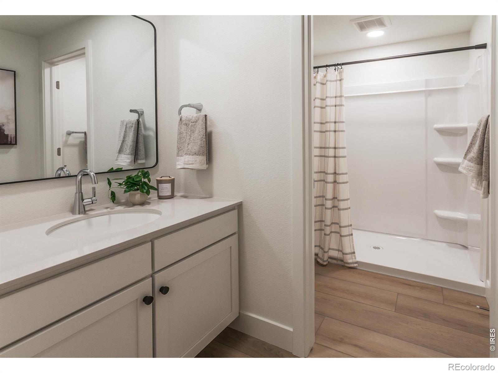 MLS Image #35 for 913  trumpet lane,windsor, Colorado