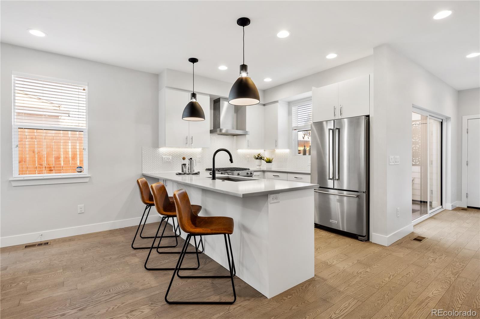 MLS Image #2 for 1432  knox court,denver, Colorado