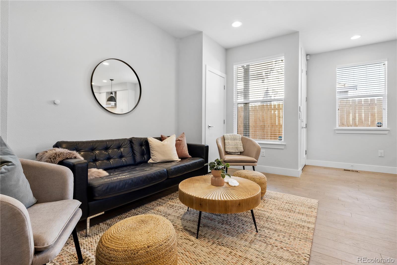 MLS Image #7 for 1432  knox court,denver, Colorado