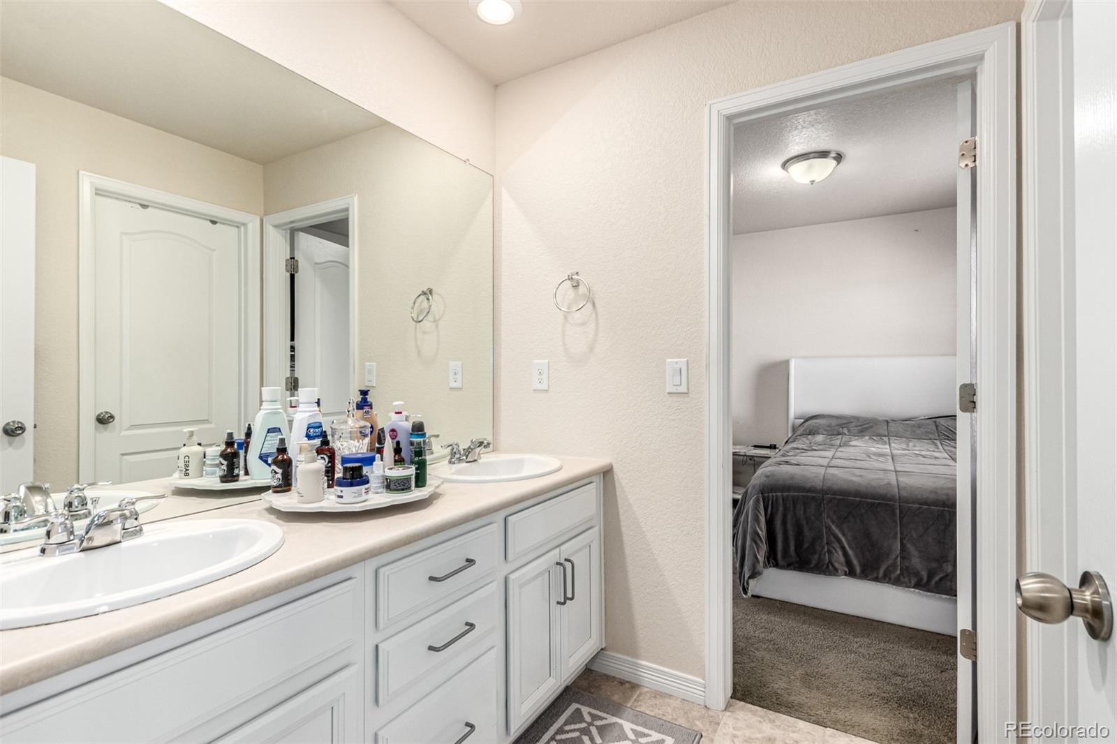 MLS Image #31 for 21074 e doane place,aurora, Colorado