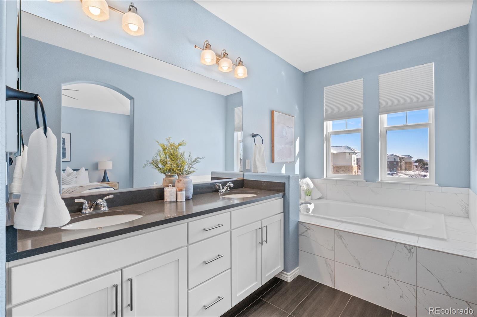 MLS Image #20 for 5864 s taft court,littleton, Colorado