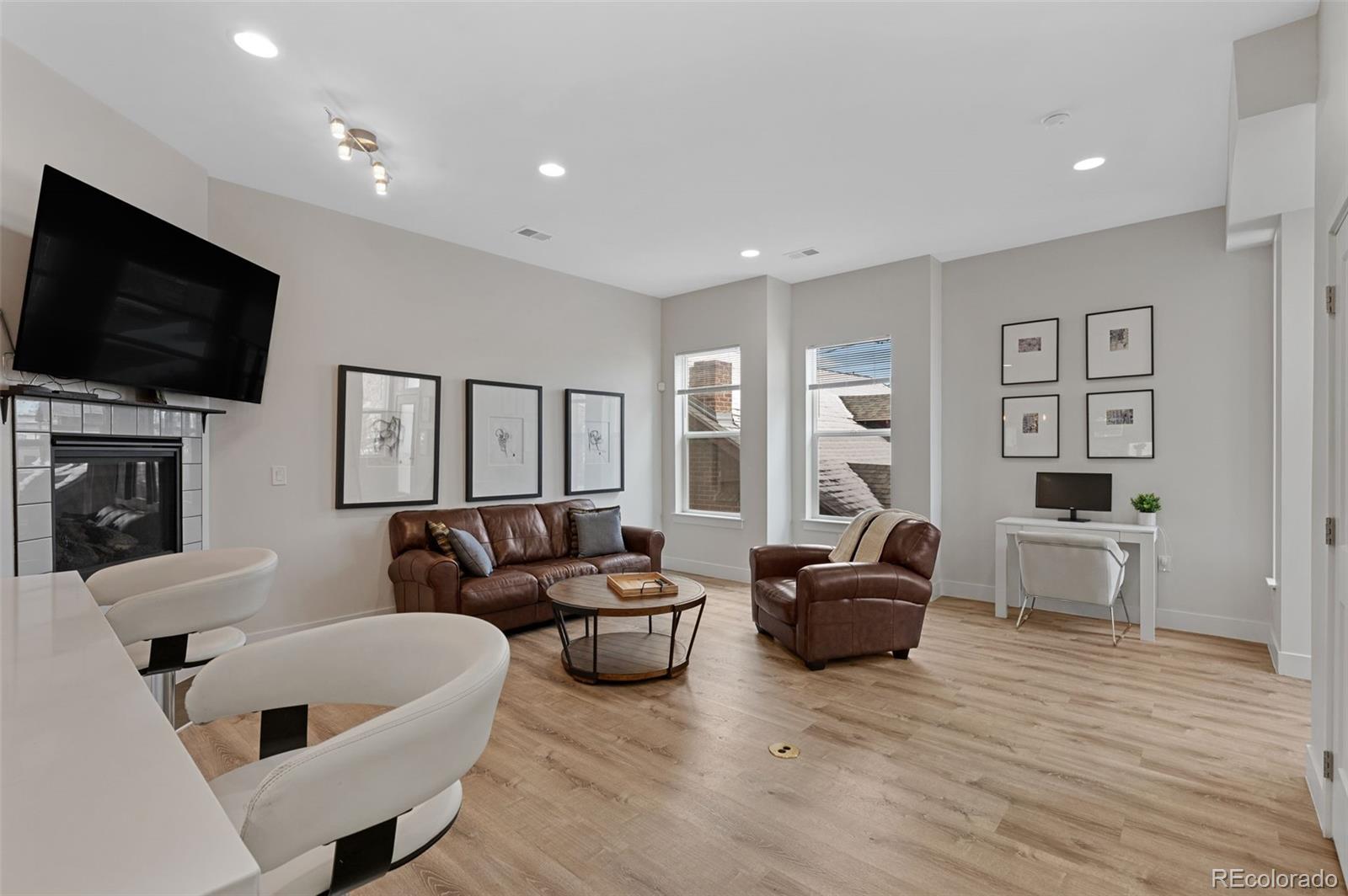 MLS Image #7 for 2922 w 26th avenue,denver, Colorado