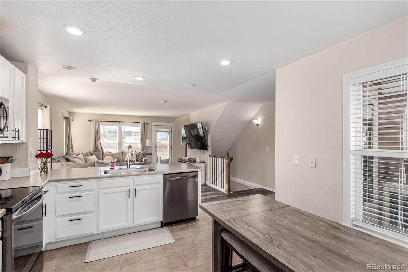 MLS Image #11 for 9440 e 106th avenue,commerce city, Colorado