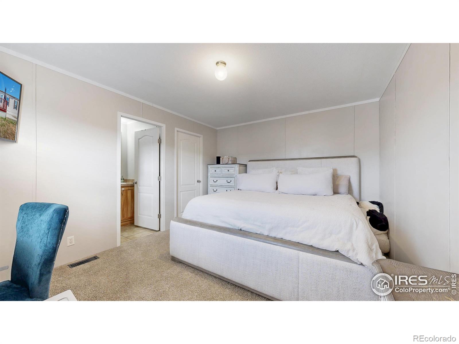 MLS Image #7 for 3077  yarrow circle,evans, Colorado