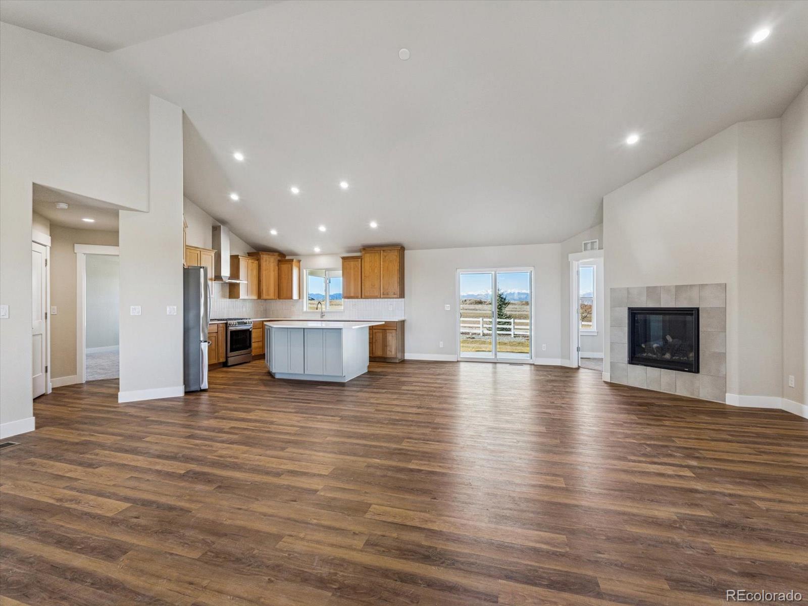 MLS Image #3 for 3643  crested owl court,dacono, Colorado