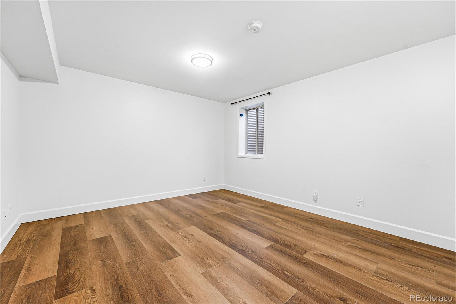 MLS Image #22 for 918  ivanhoe street,denver, Colorado