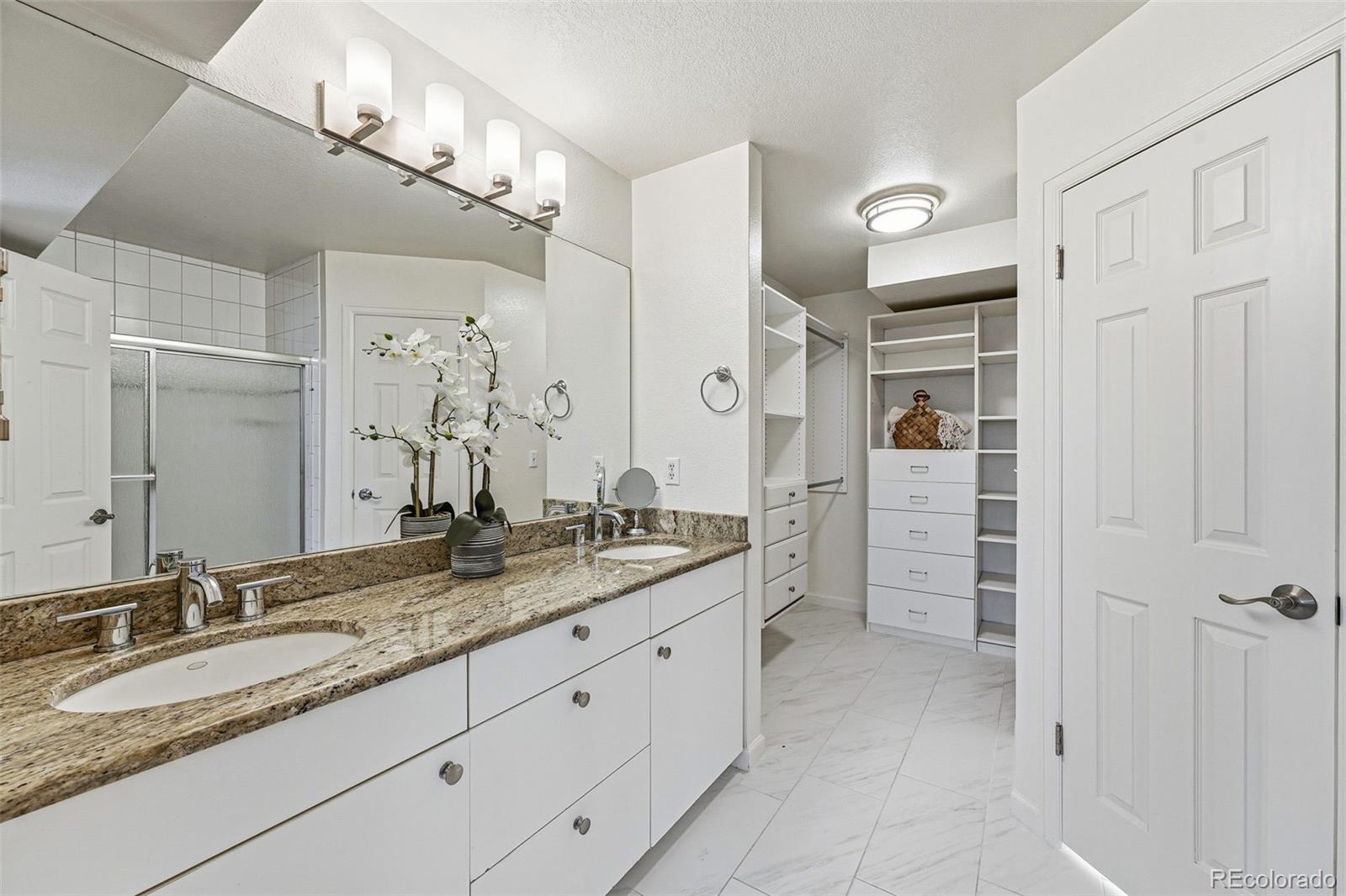 MLS Image #9 for 918  ivanhoe street,denver, Colorado