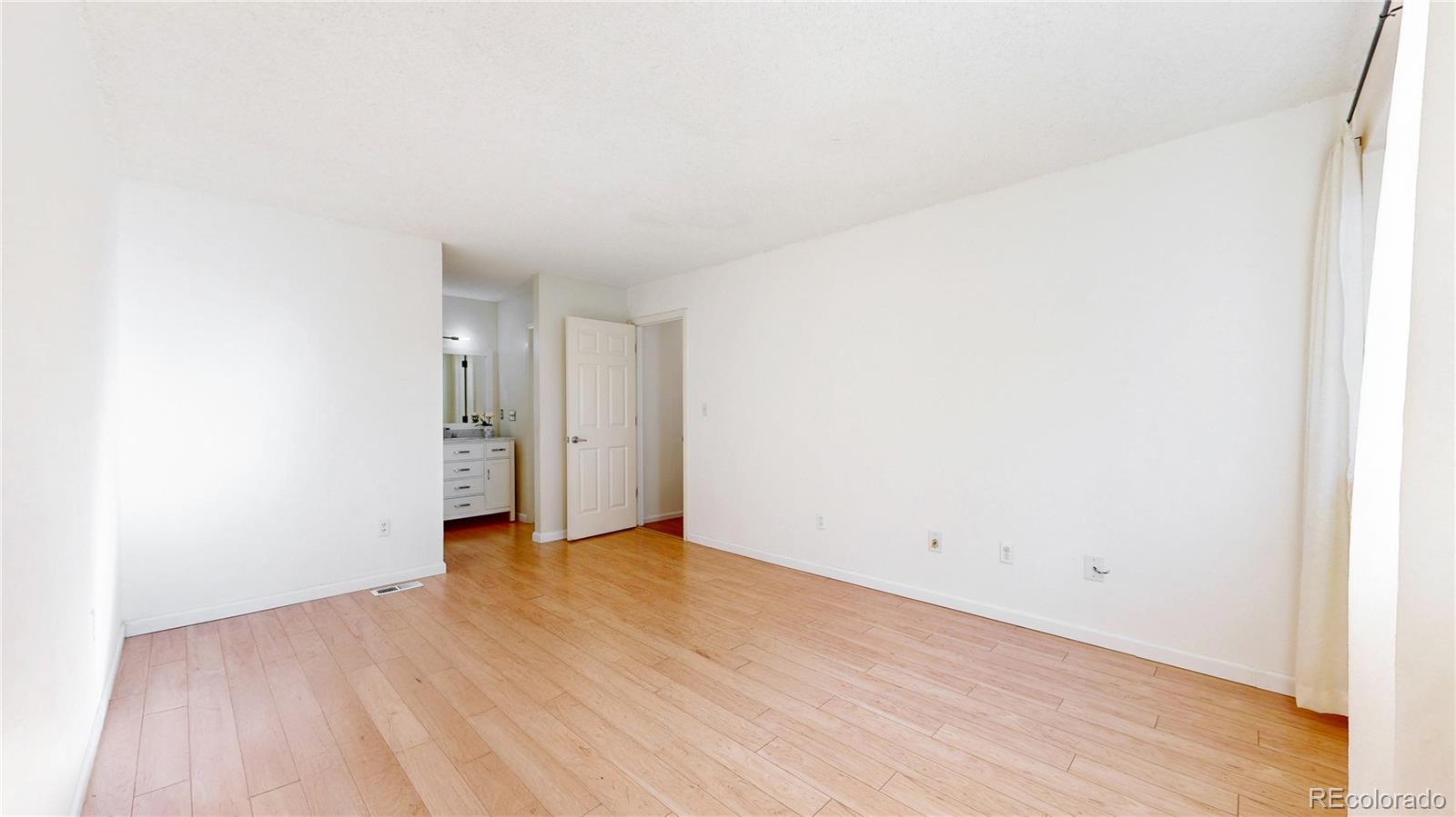 MLS Image #13 for 4320 s andes way,aurora, Colorado