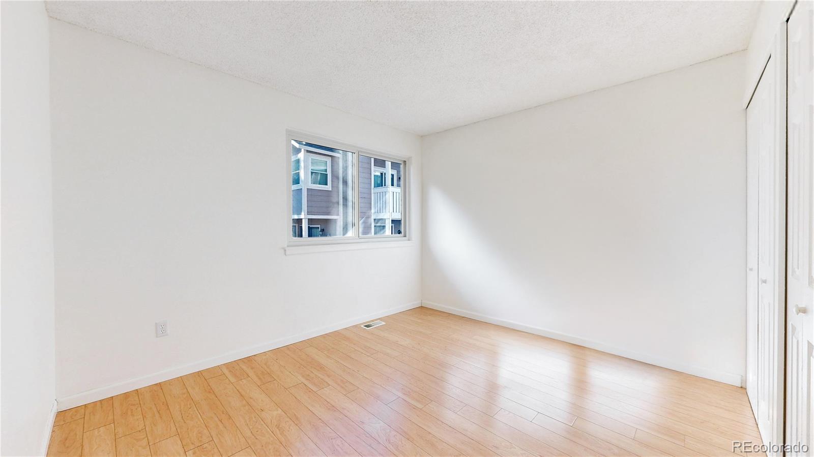 MLS Image #16 for 4320 s andes way,aurora, Colorado