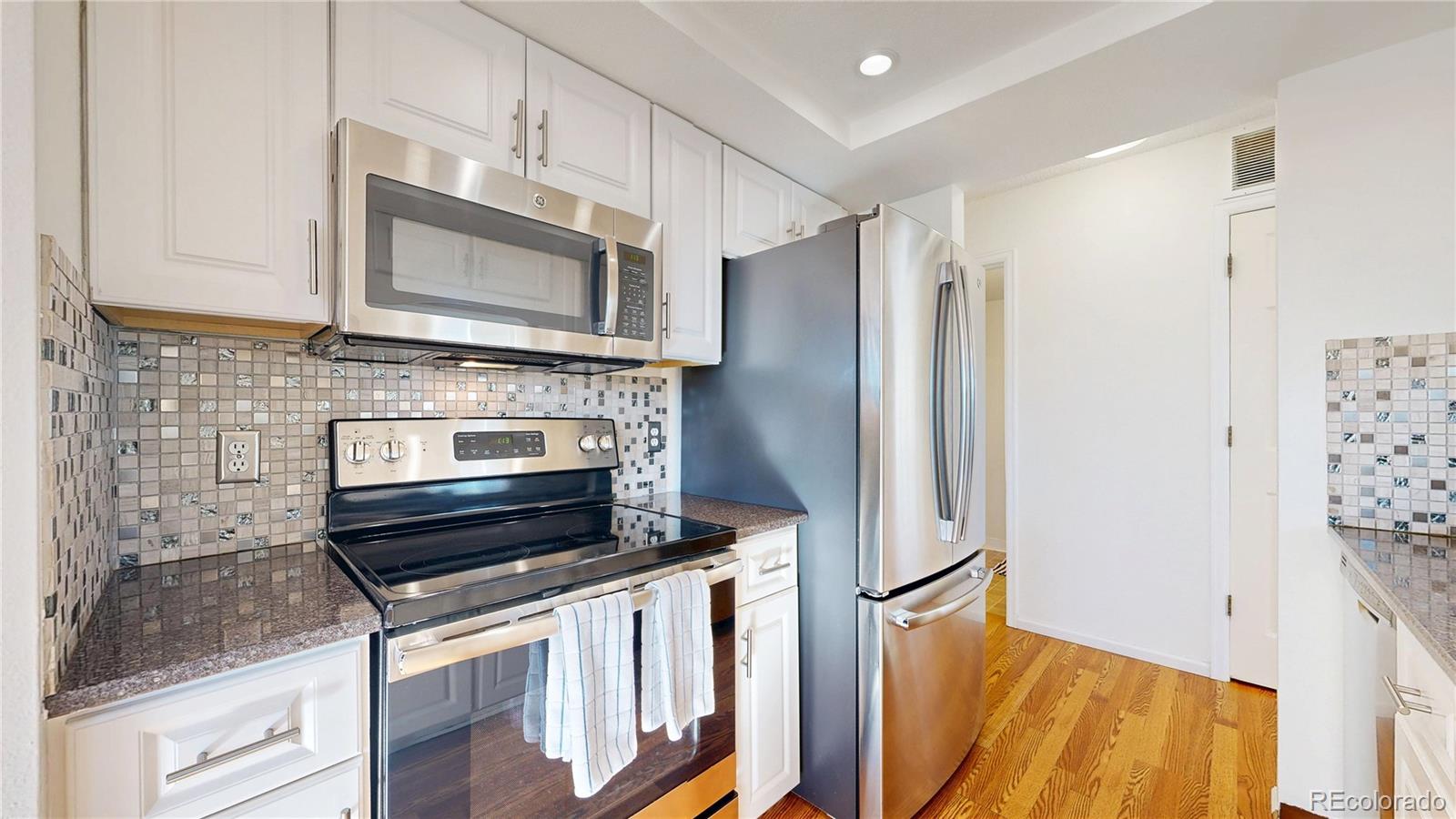 MLS Image #6 for 4320 s andes way,aurora, Colorado