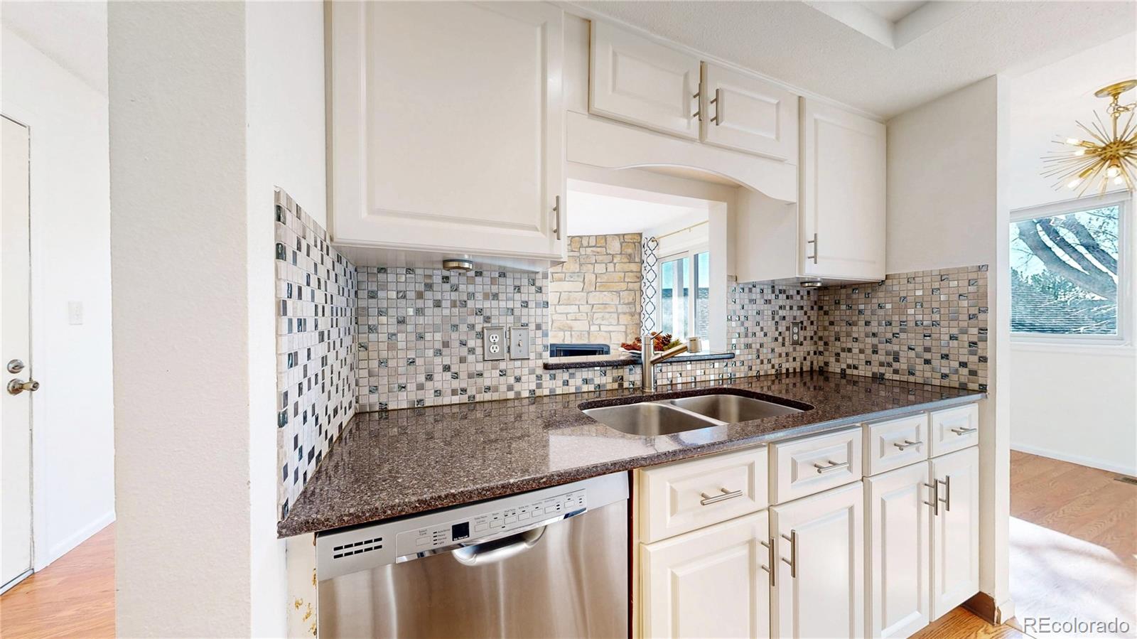 MLS Image #7 for 4320 s andes way,aurora, Colorado