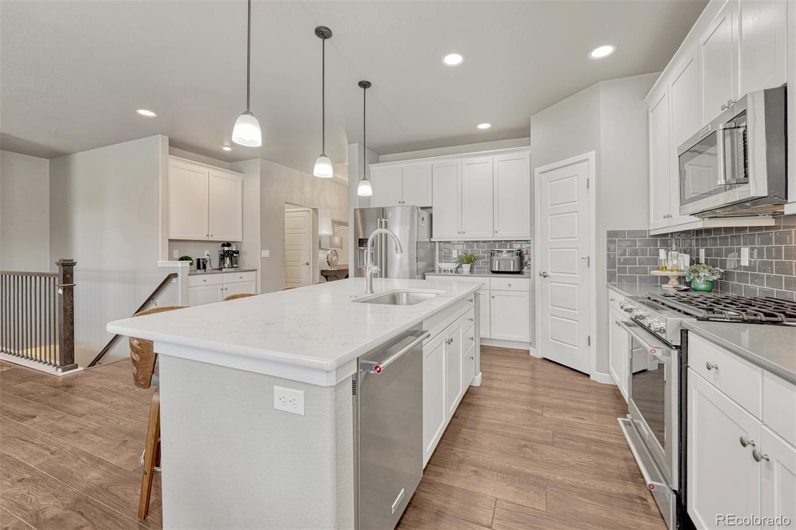 MLS Image #9 for 6851  mustang rim drive,colorado springs, Colorado