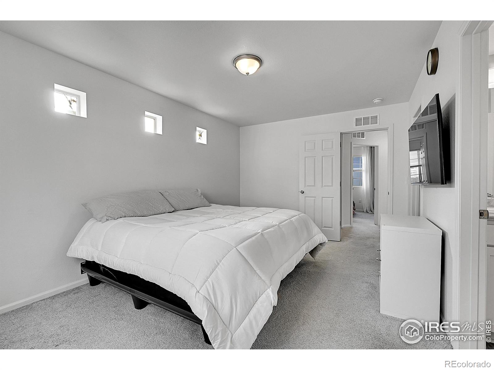 MLS Image #13 for 3576  streamwood drive,johnstown, Colorado