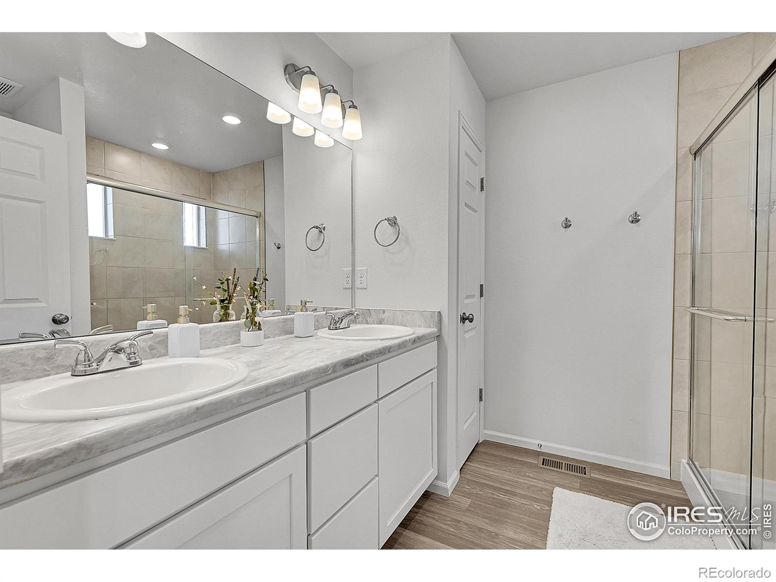 MLS Image #15 for 3576  streamwood drive,johnstown, Colorado