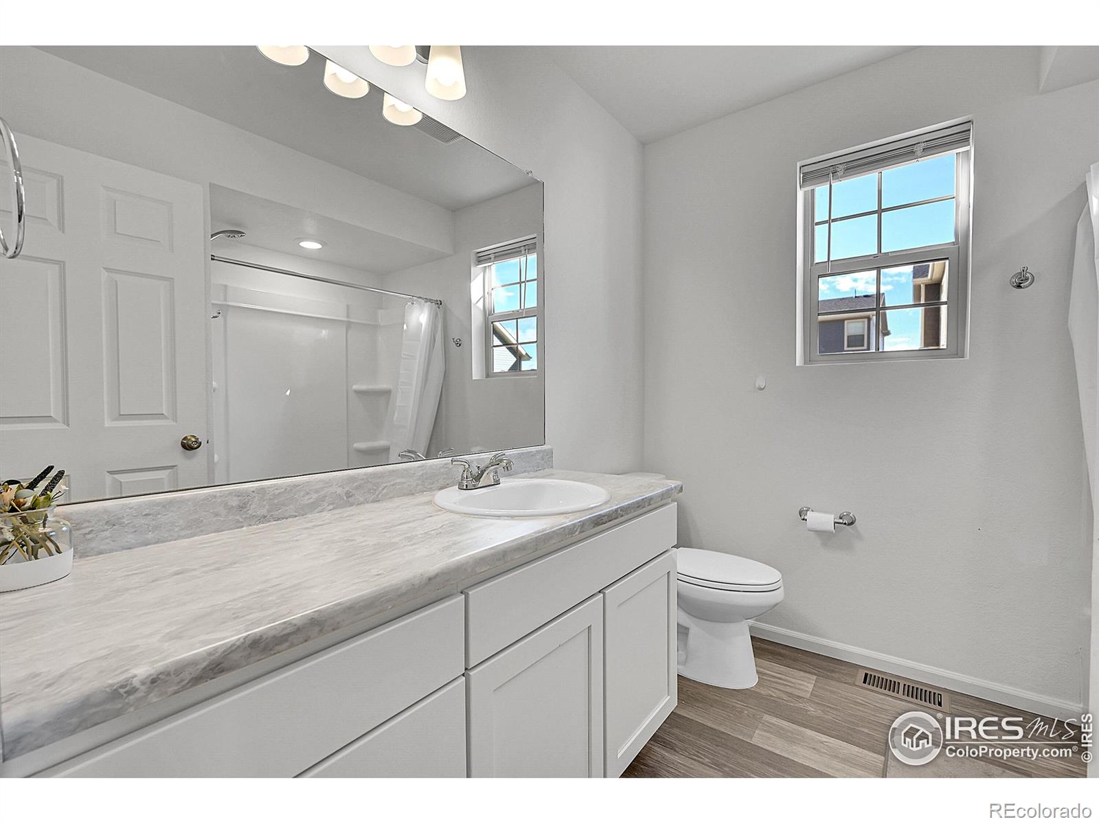 MLS Image #26 for 3576  streamwood drive,johnstown, Colorado
