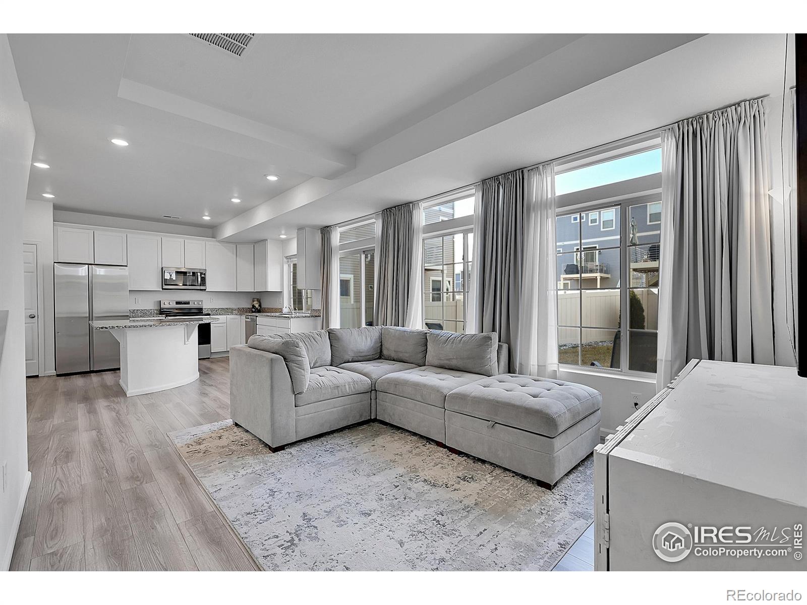 MLS Image #8 for 3576  streamwood drive,johnstown, Colorado