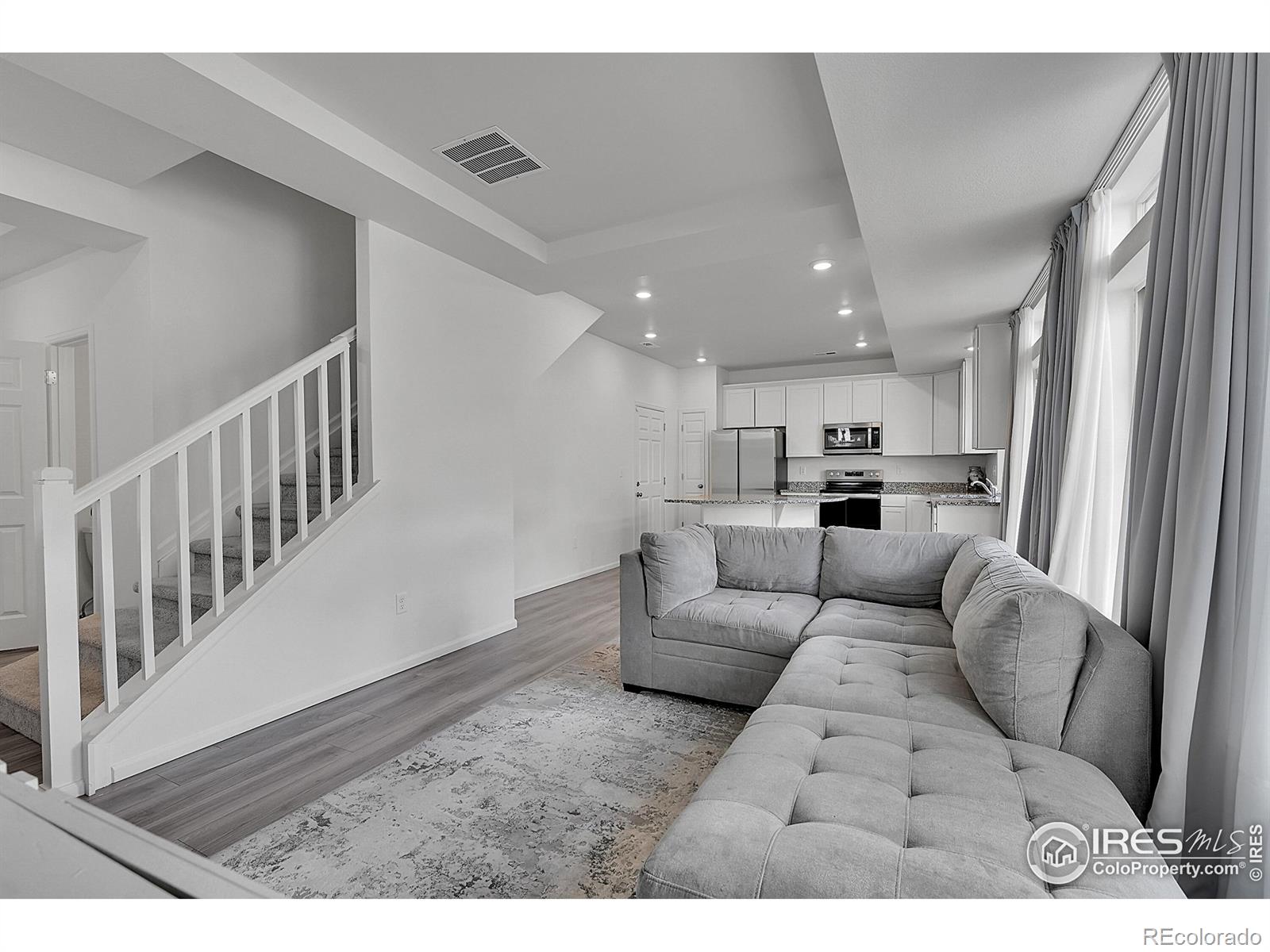 MLS Image #9 for 3576  streamwood drive,johnstown, Colorado