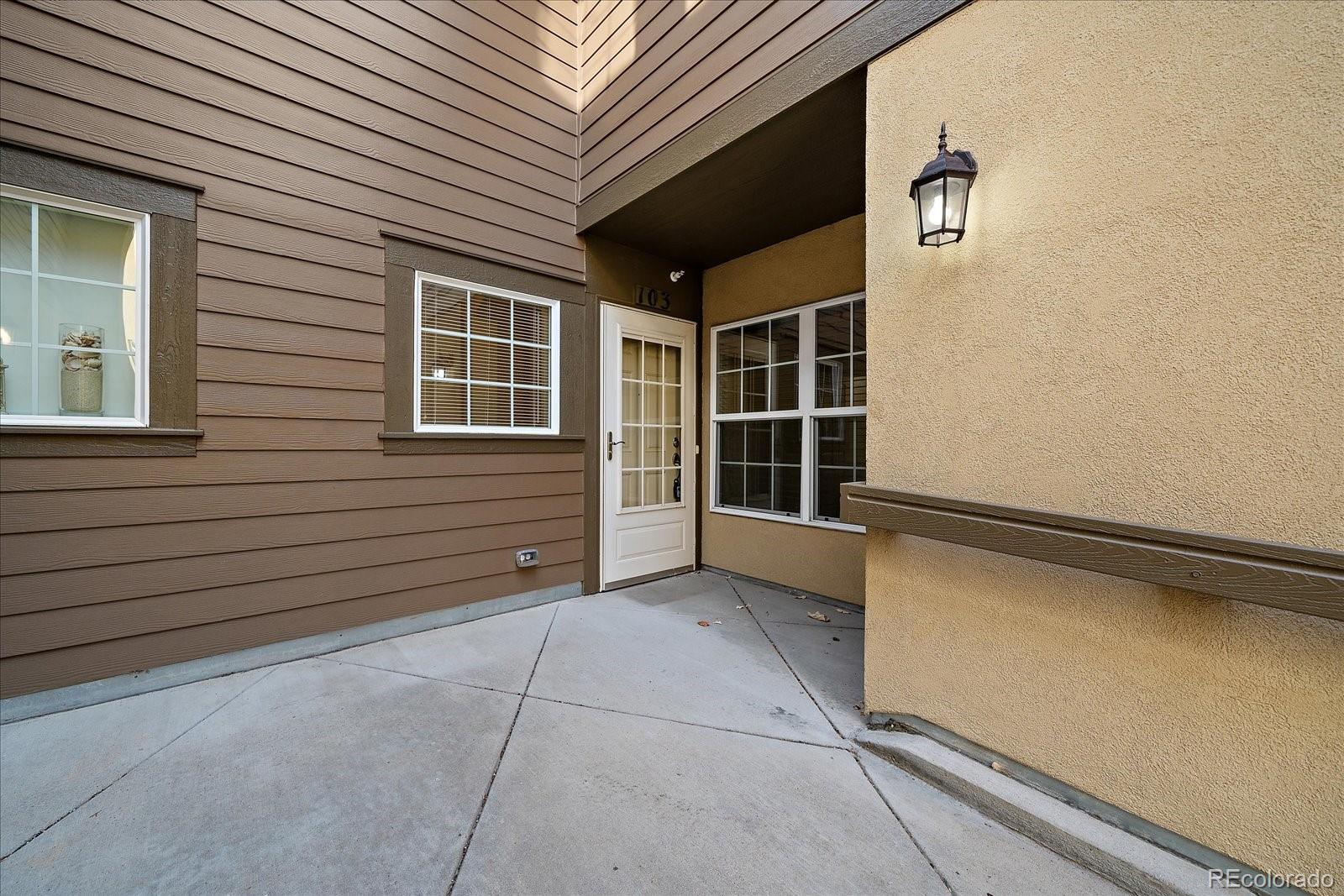 MLS Image #1 for 11963 w long circle,littleton, Colorado