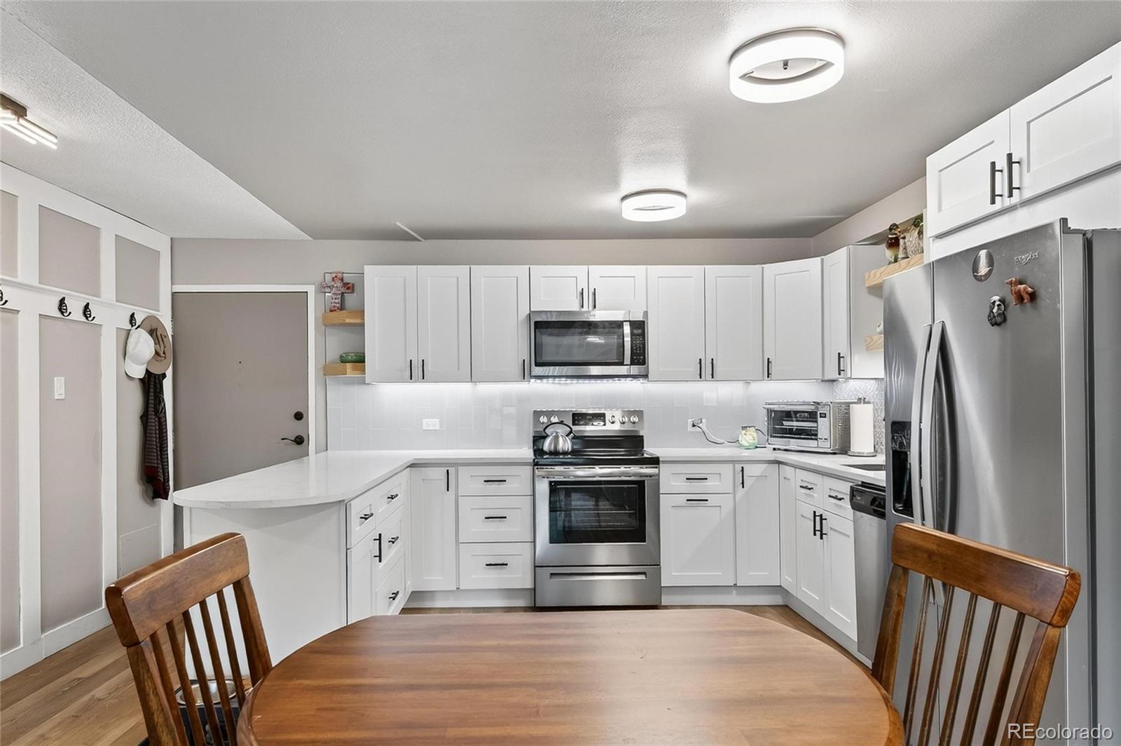 MLS Image #5 for 650 s clinton street 2a,denver, Colorado