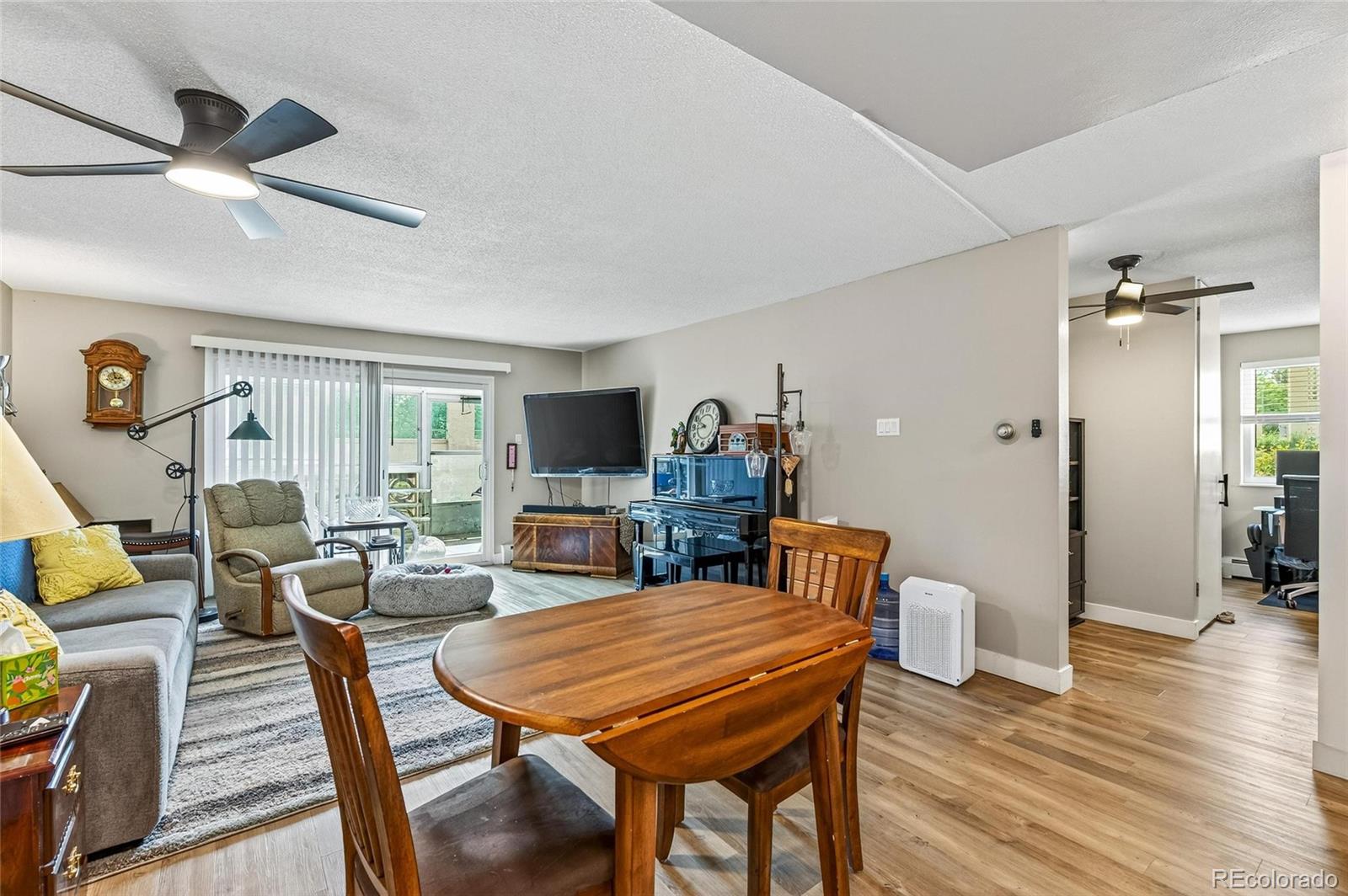 MLS Image #7 for 650 s clinton street 2a,denver, Colorado