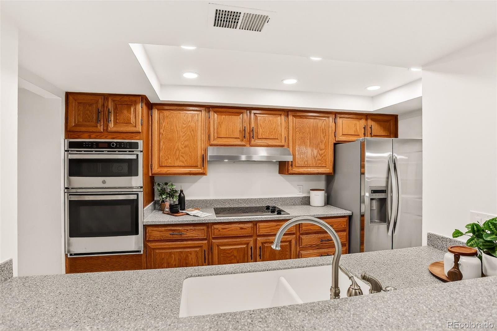 MLS Image #4 for 7000 e quincy avenue,denver, Colorado