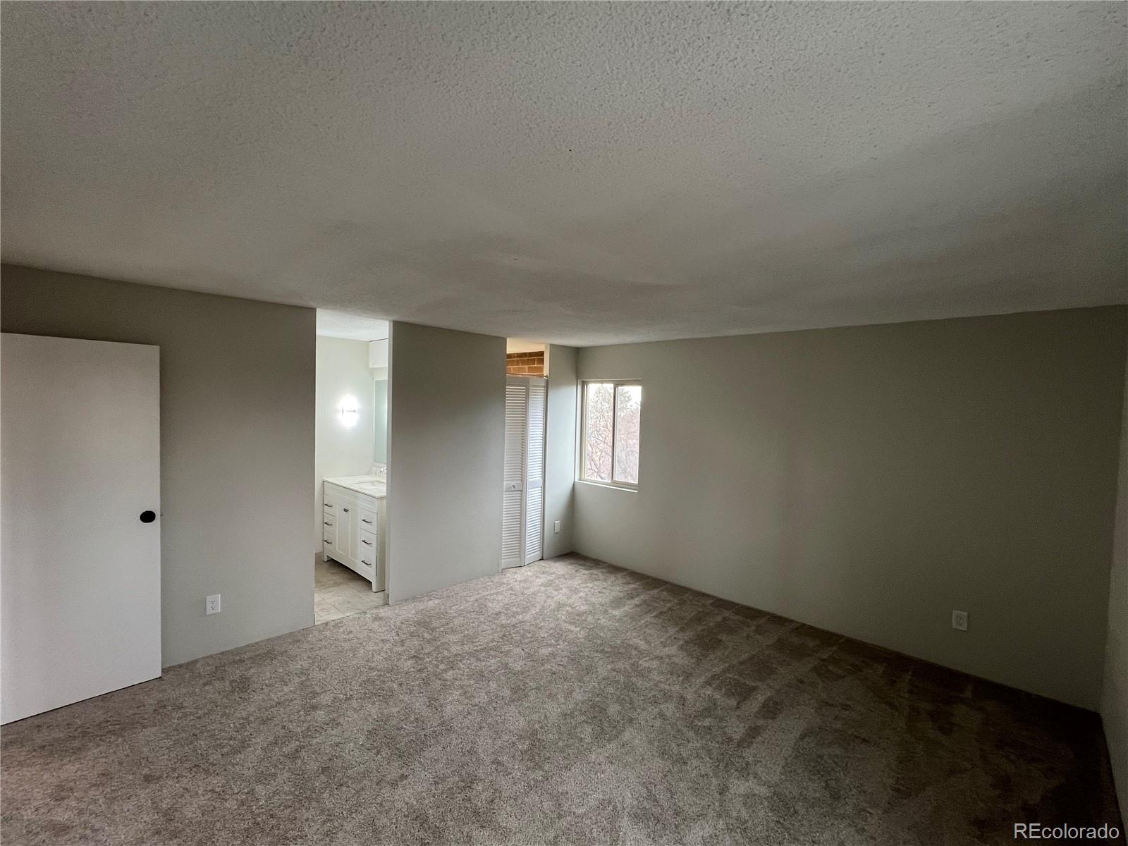 MLS Image #23 for 2880 s locust street 507s,denver, Colorado