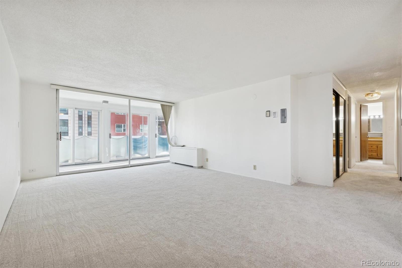 MLS Image #10 for 1155 n ash street,denver, Colorado