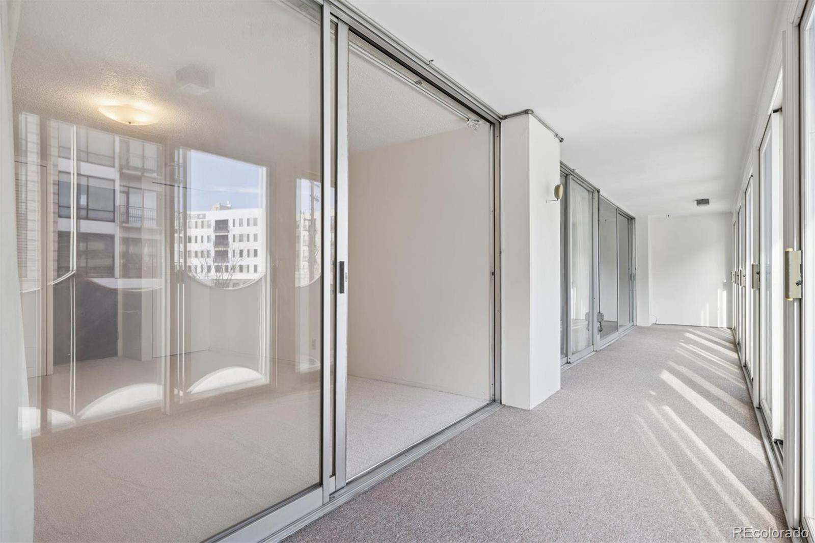 MLS Image #14 for 1155 n ash street,denver, Colorado