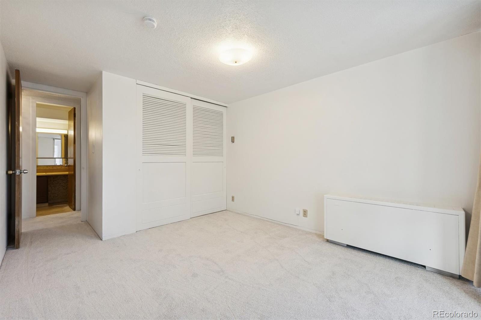MLS Image #17 for 1155 n ash street,denver, Colorado