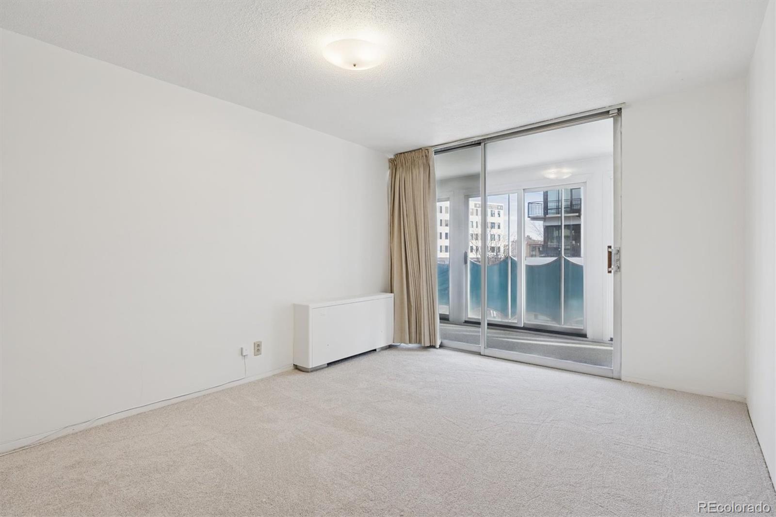 MLS Image #18 for 1155 n ash street,denver, Colorado